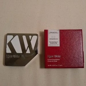 Kjaer Weis Cream Foundation in Subtlety
